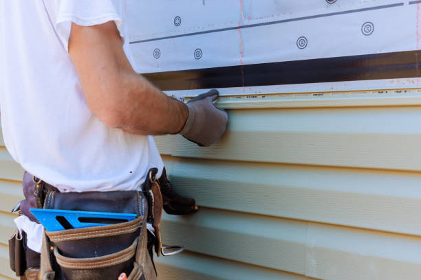 Trusted Storm Damage Siding Repair service in Washington, IL - Creative Siding